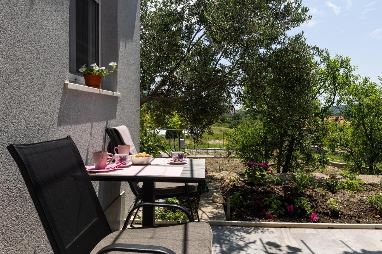 Apartments Roza Млини Экстерьер фото